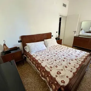 Casa Gerry, A Due Passi Dal Mare Savona